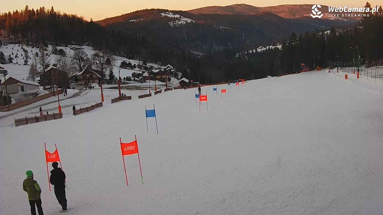 Szczyrk - Biały Krzyż - 02 grudzień 2025, 15:33