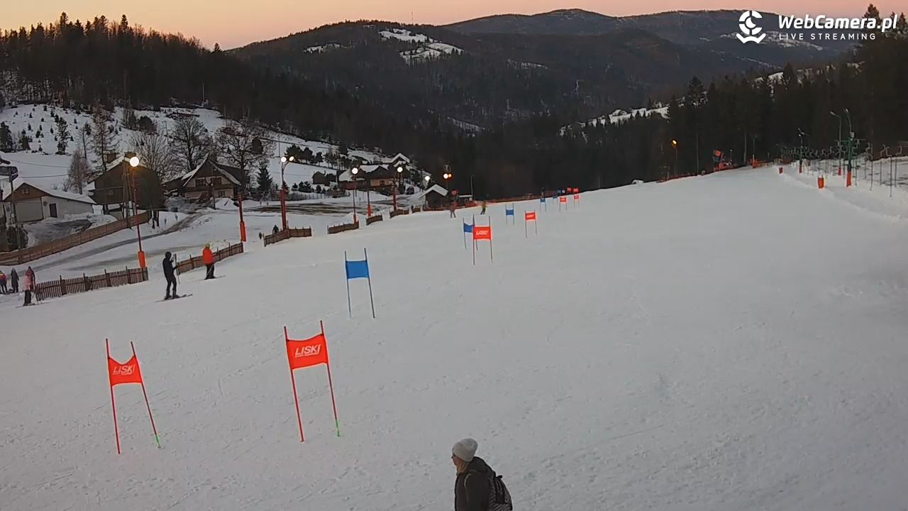 Szczyrk - Biały Krzyż - 02 grudzień 2025, 15:48