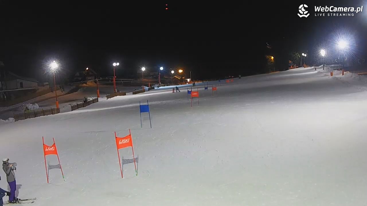 Szczyrk - Biały Krzyż - 02 grudzień 2025, 18:26