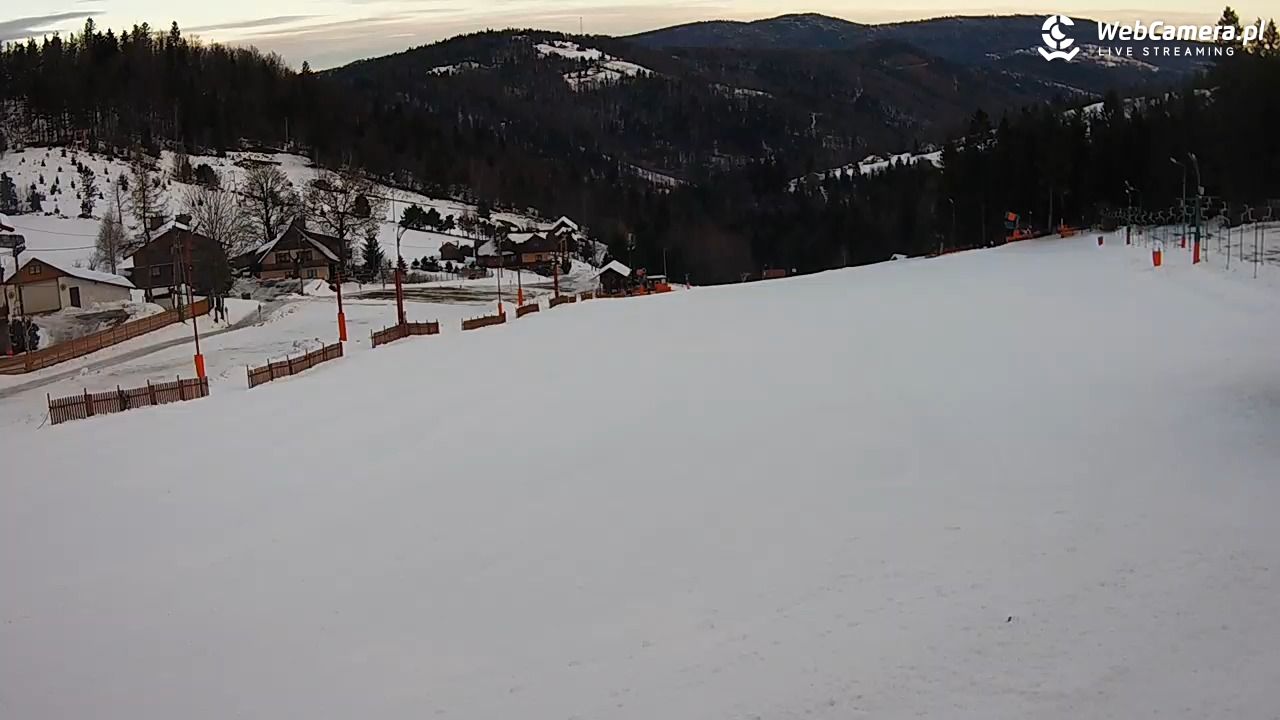 Szczyrk - Biały Krzyż - 03 grudzień 2025, 08:15