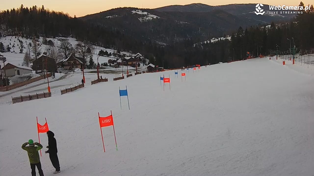 Szczyrk - Biały Krzyż - 02 grudzień 2025, 15:29