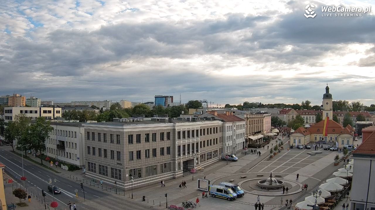 BIAŁYSTOK - widok na Rynek Kościuszki NOWOŚĆ - 22 lipiec 2026, 19:19