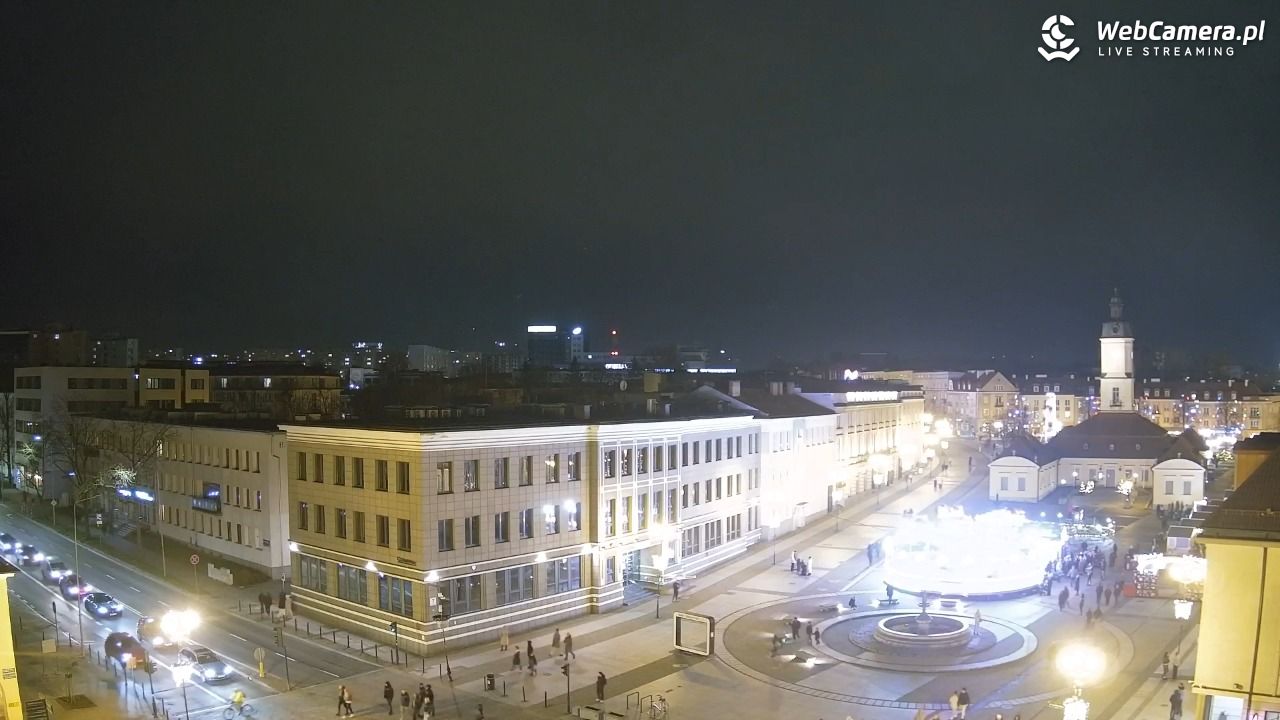 BIAŁYSTOK - widok na Rynek Kościuszki NOWOŚĆ - 21 grudzień 2025, 19:05