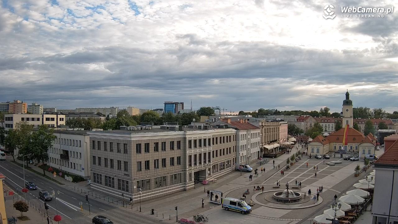 BIAŁYSTOK - widok na Rynek Kościuszki NOWOŚĆ - 22 lipiec 2026, 19:05