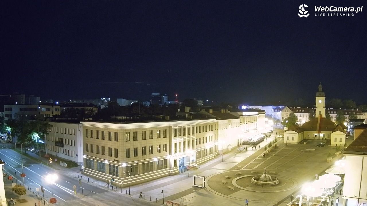 BIAŁYSTOK - widok na Rynek Kościuszki NOWOŚĆ - 22 lipiec 2026, 22:18