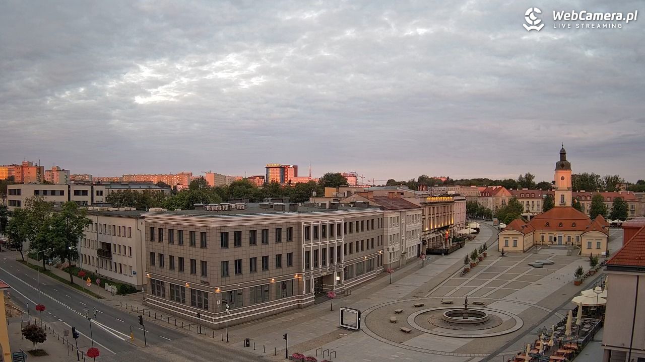 BIAŁYSTOK - widok na Rynek Kościuszki NOWOŚĆ - 24 lipiec 2026, 04:39
