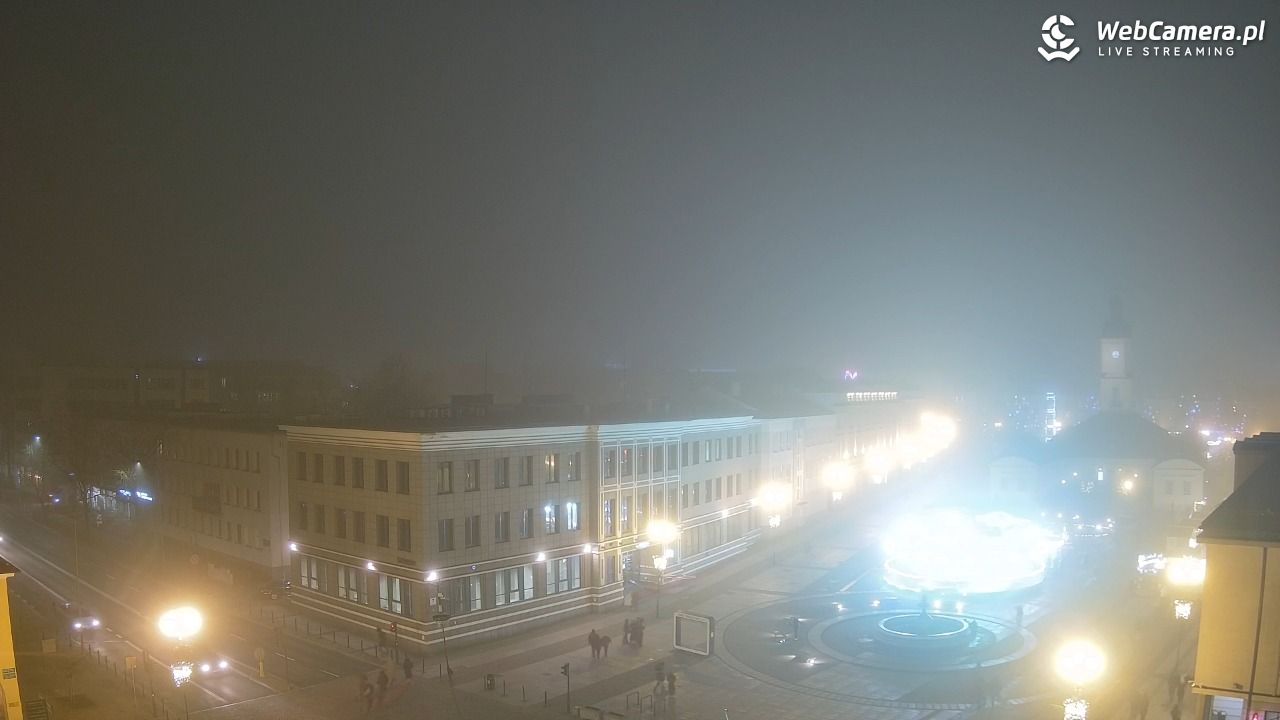 BIAŁYSTOK - widok na Rynek Kościuszki NOWOŚĆ - 19 grudzień 2025, 18:40