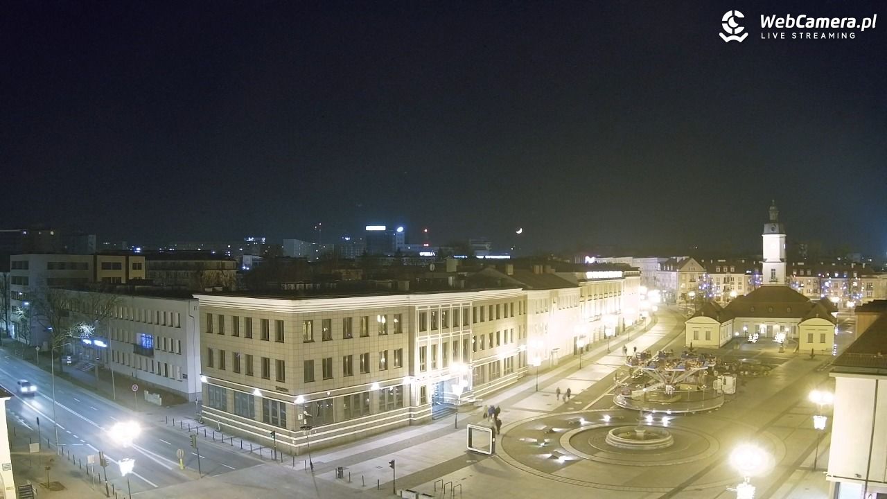 BIAŁYSTOK - widok na Rynek Kościuszki NOWOŚĆ - 24 grudzień 2025, 19:22