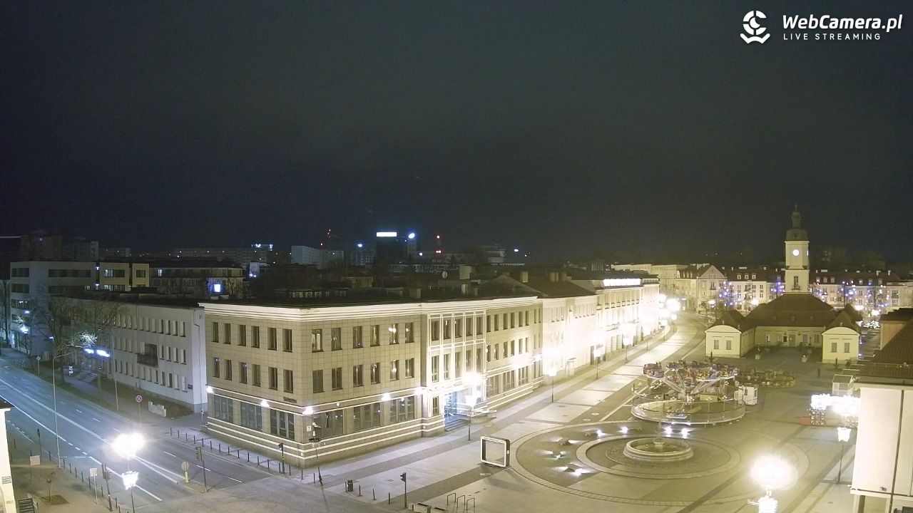 BIAŁYSTOK - widok na Rynek Kościuszki NOWOŚĆ - 23 grudzień 2025, 04:09