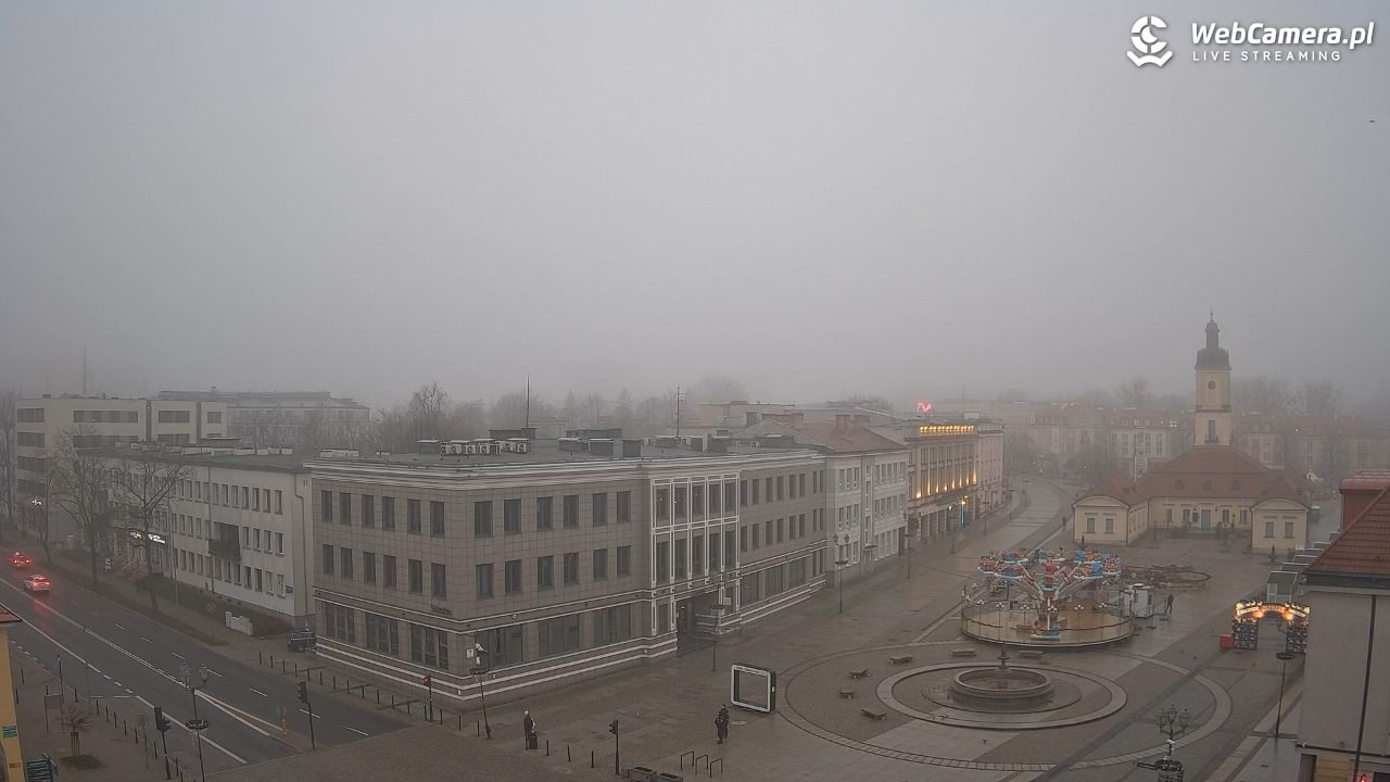 BIAŁYSTOK - widok na Rynek Kościuszki NOWOŚĆ - 20 grudzień 2025, 07:40