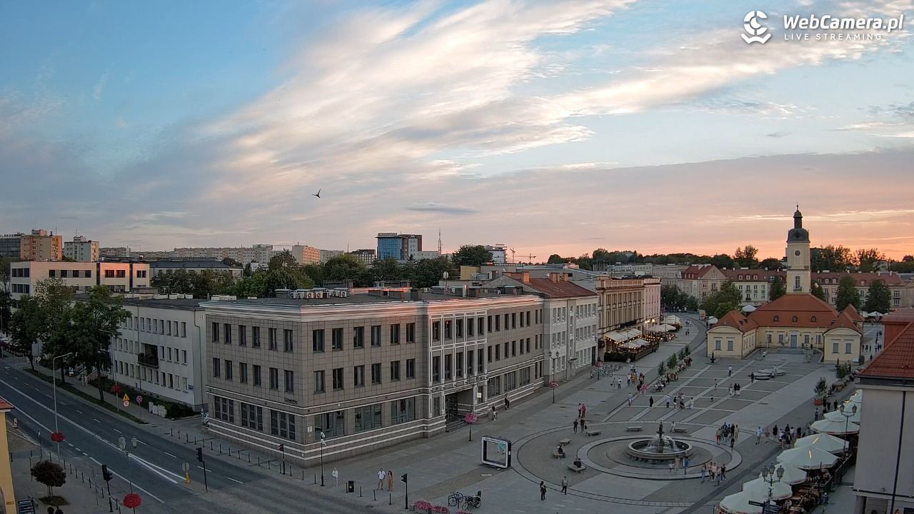 BIAŁYSTOK - widok na Rynek Kościuszki NOWOŚĆ - 25 lipiec 2026, 20:15