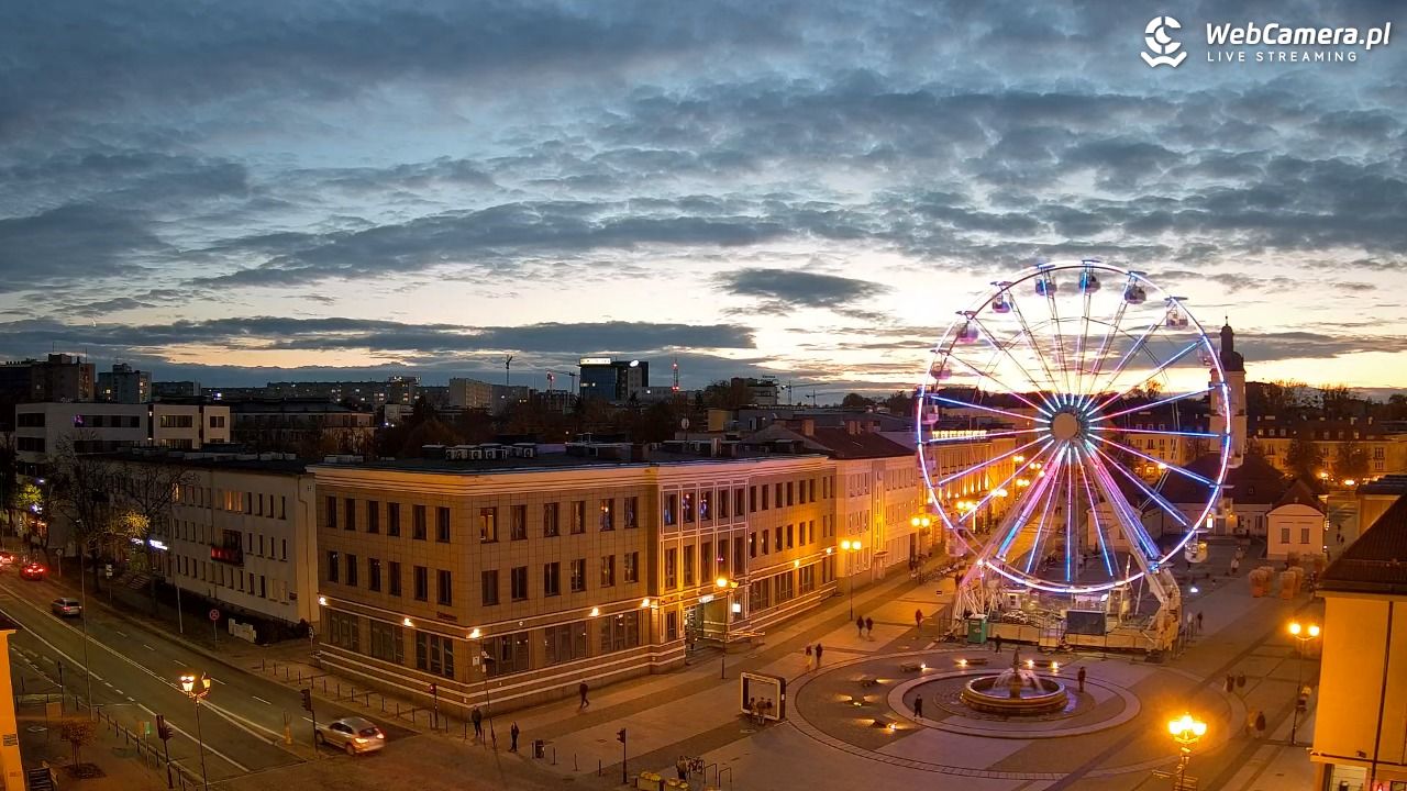 BIAŁYSTOK - widok na Rynek Kościuszki NOWOŚĆ - 26 październik 2025, 16:38