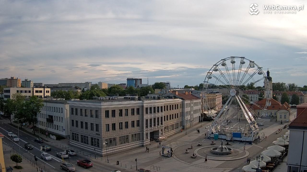 BIAŁYSTOK - widok na Rynek Kościuszki NOWOŚĆ - 09 czerwiec 2026, 18:53
