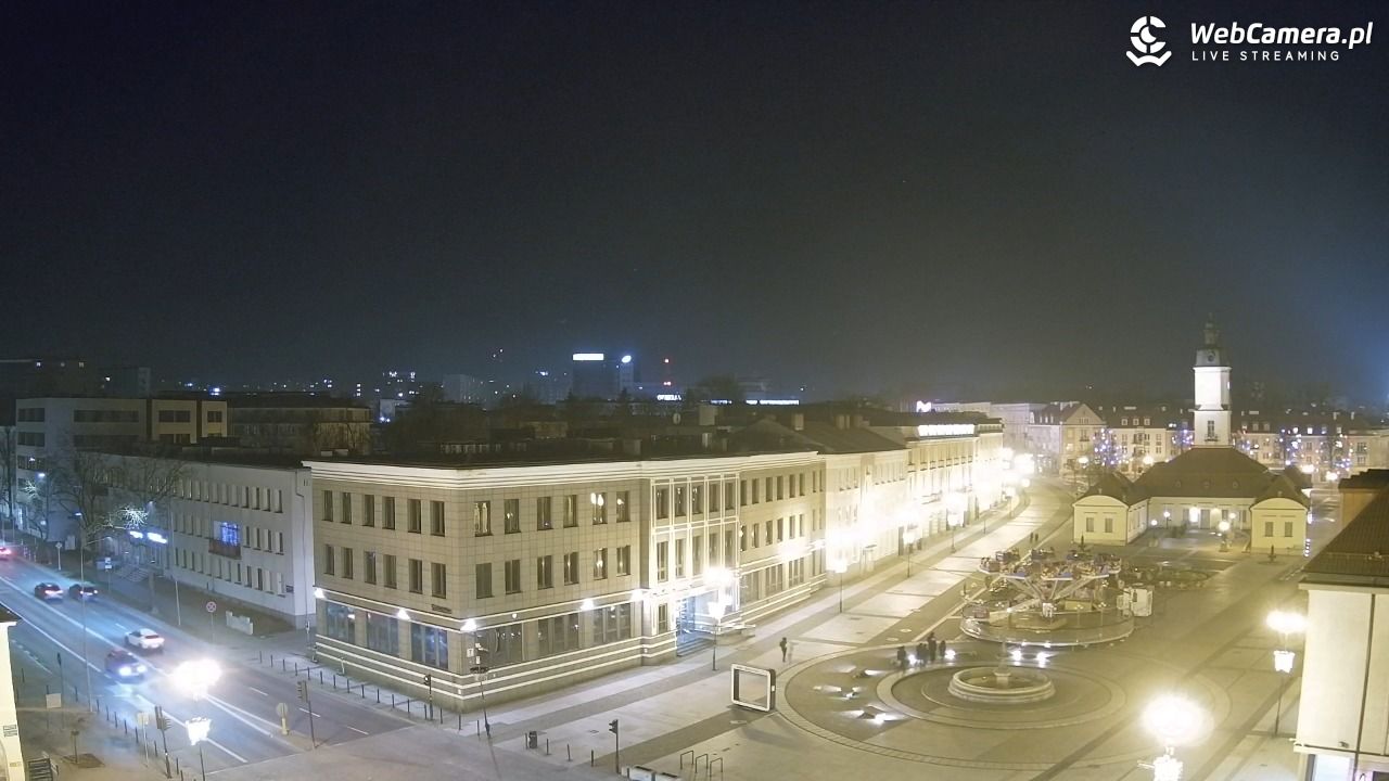 BIAŁYSTOK - widok na Rynek Kościuszki NOWOŚĆ - 24 grudzień 2025, 21:13