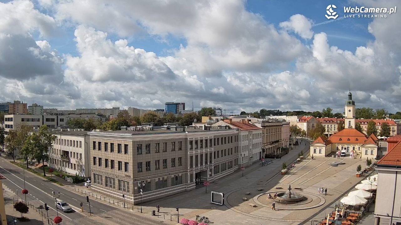 BIAŁYSTOK - widok na Rynek Kościuszki NOWOŚĆ - 07 wresień 2026, 10:49