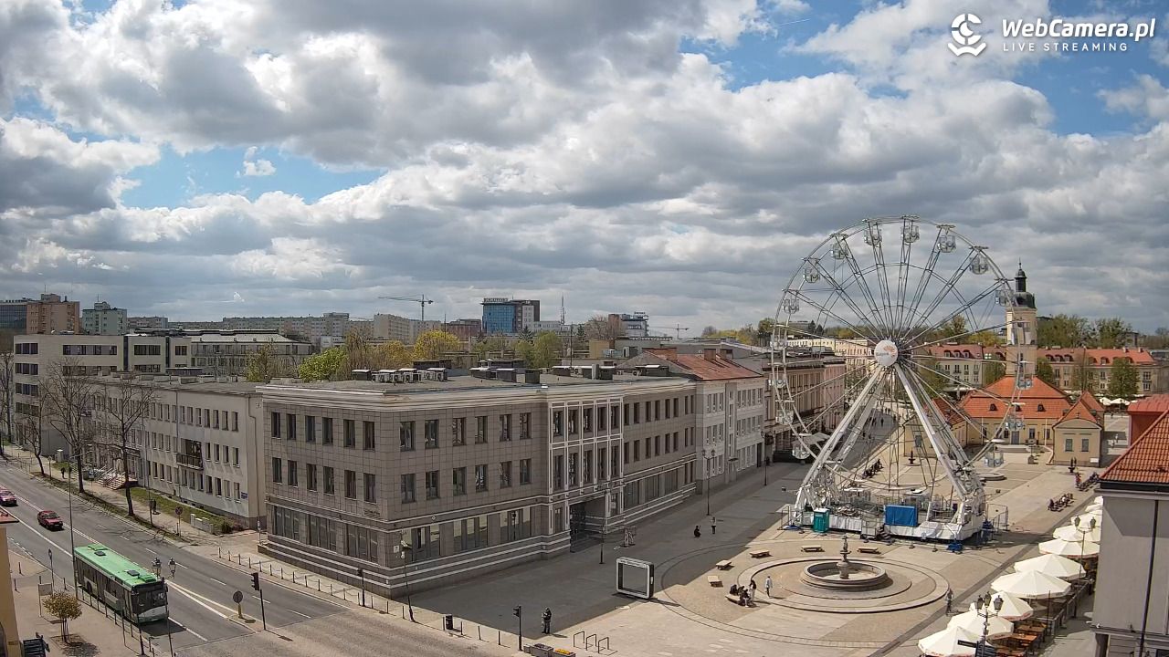 BIAŁYSTOK - widok na Rynek Kościuszki NOWOŚĆ - 25 kwiecień 2026, 12:15