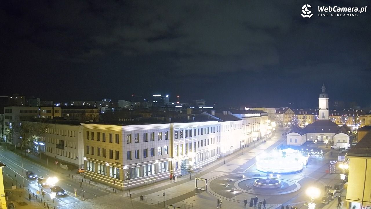 BIAŁYSTOK - widok na Rynek Kościuszki NOWOŚĆ - 23 grudzień 2025, 18:27