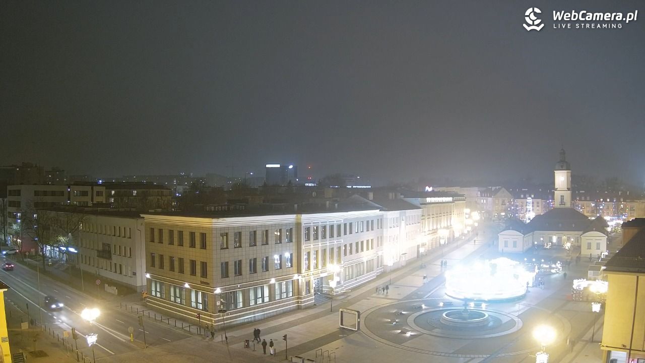 BIAŁYSTOK - widok na Rynek Kościuszki NOWOŚĆ - 16 grudzień 2025, 18:36