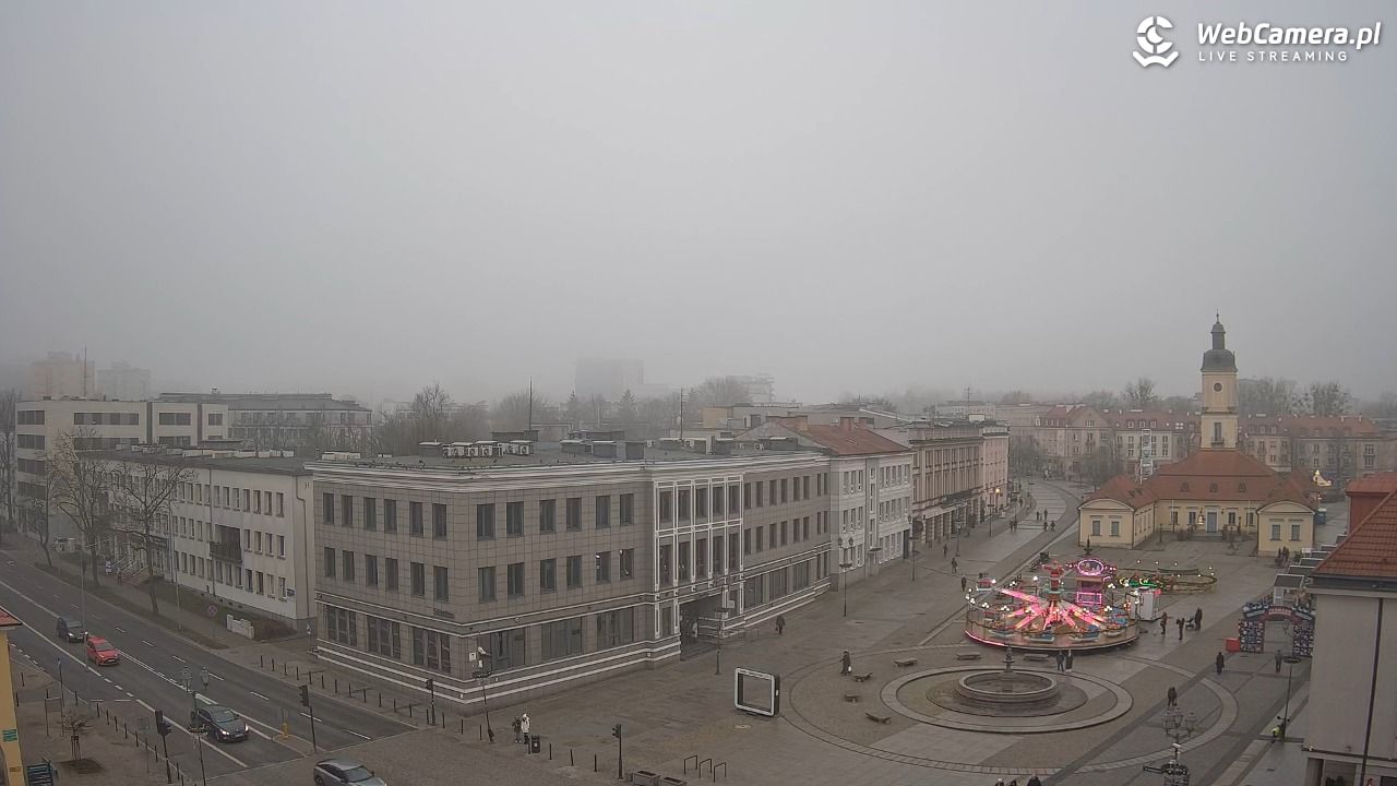BIAŁYSTOK - widok na Rynek Kościuszki NOWOŚĆ - 20 grudzień 2025, 12:56