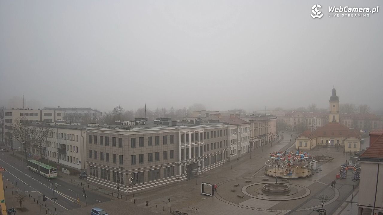 BIAŁYSTOK - widok na Rynek Kościuszki NOWOŚĆ - 20 grudzień 2025, 09:42