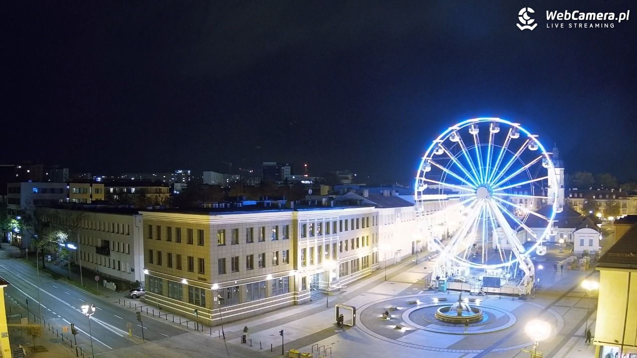 BIAŁYSTOK - widok na Rynek Kościuszki NOWOŚĆ - 25 październik 2025, 21:17
