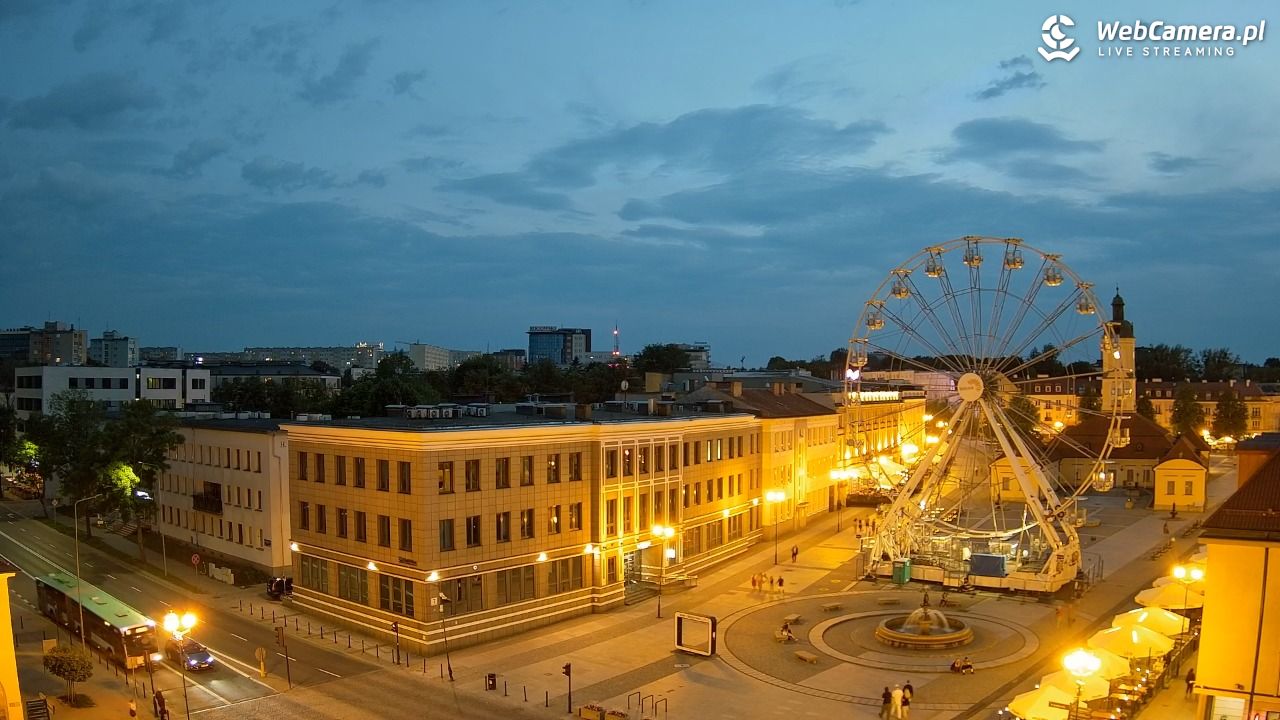BIAŁYSTOK - widok na Rynek Kościuszki NOWOŚĆ - 09 czerwiec 2026, 21:31