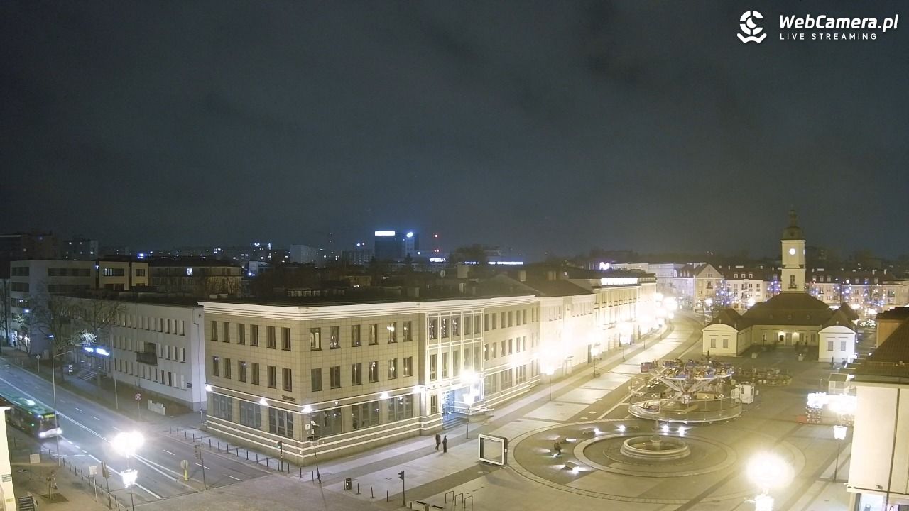 BIAŁYSTOK - widok na Rynek Kościuszki NOWOŚĆ - 14 grudzień 2025, 22:02
