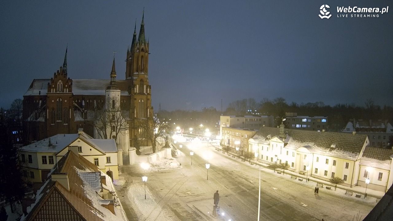 BIAŁYSTOK - widok na Archikatedrę NOWOŚĆ - 29 styczeń 2026, 20:25