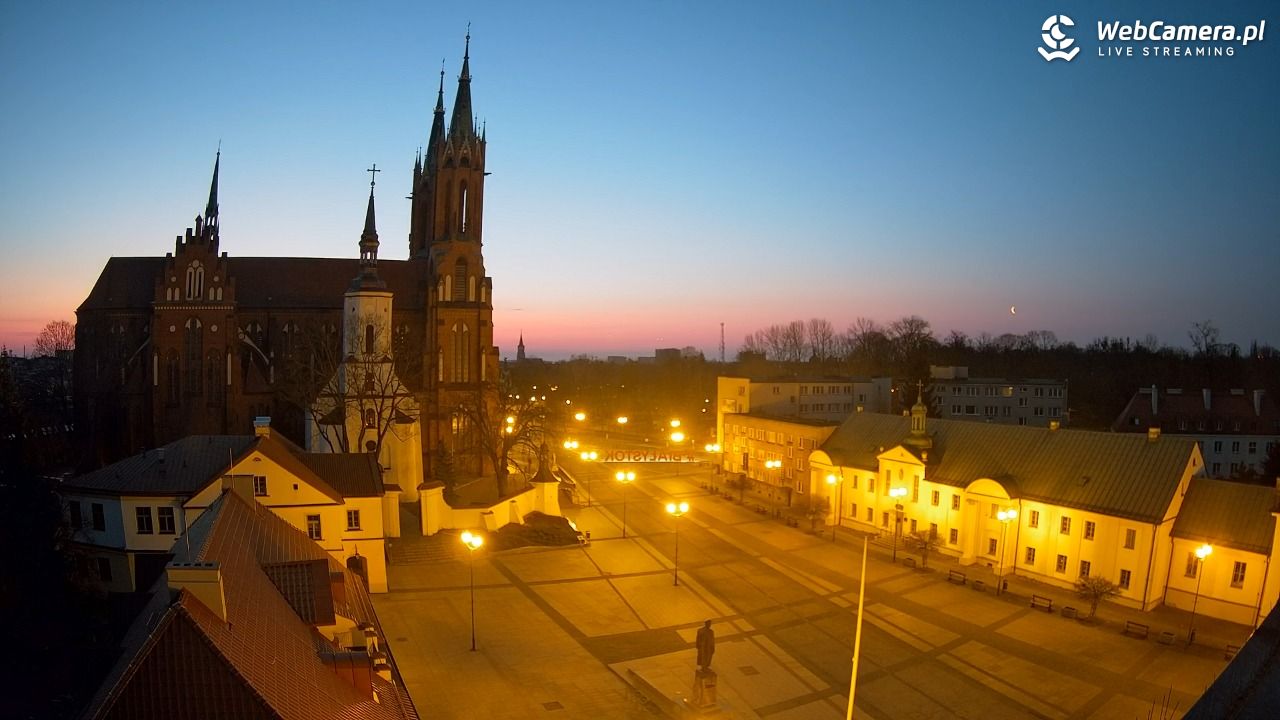 BIAŁYSTOK - widok na Archikatedrę NOWOŚĆ - 14 marzec 2026, 05:12