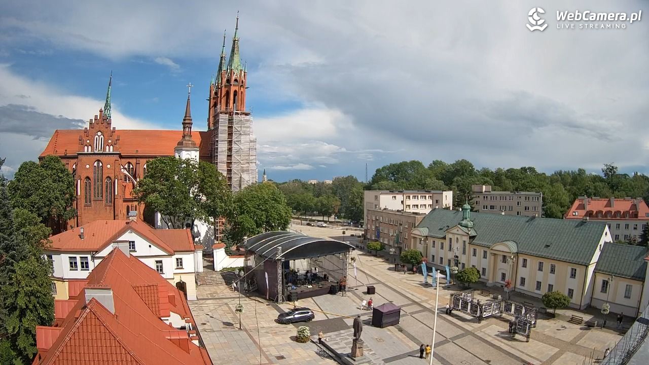 BIAŁYSTOK - widok na Archikatedrę NOWOŚĆ - 14 czerwiec 2026, 15:03