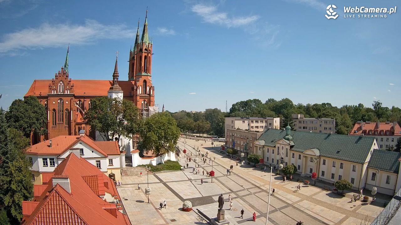 BIAŁYSTOK - widok na Archikatedrę NOWOŚĆ - 26 lipiec 2026, 13:59