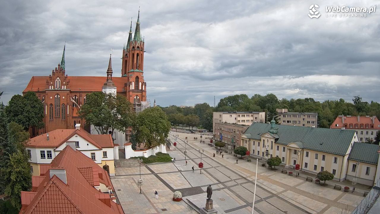 BIAŁYSTOK - widok na Archikatedrę NOWOŚĆ - 28 lipiec 2026, 14:48