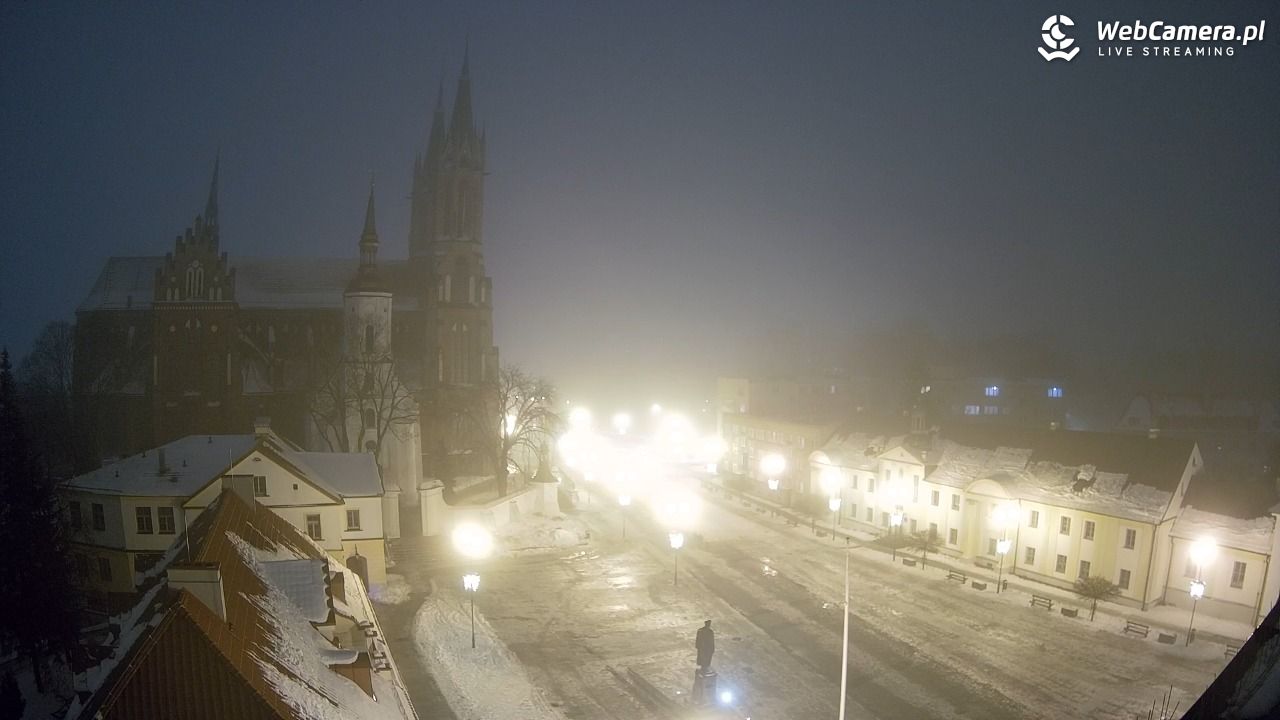 BIAŁYSTOK - widok na Archikatedrę NOWOŚĆ - 27 styczeń 2026, 20:26