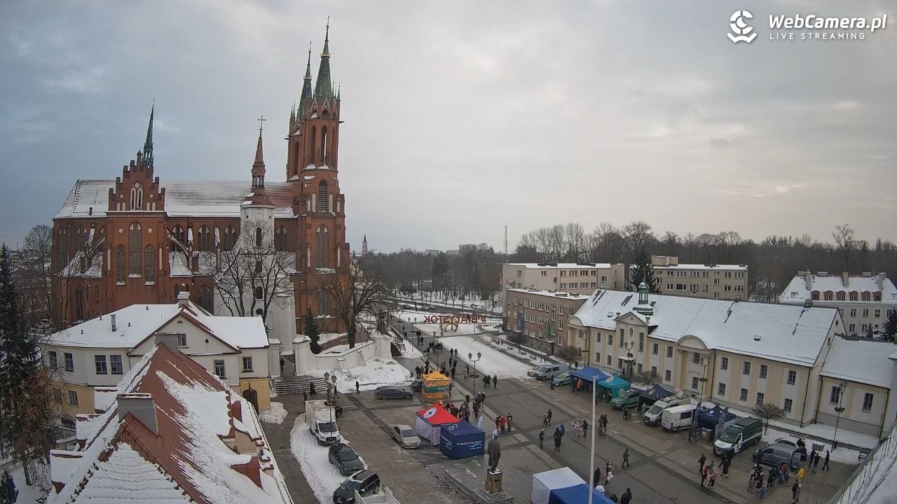 BIAŁYSTOK - widok na Archikatedrę NOWOŚĆ - 25 styczeń 2026, 12:43