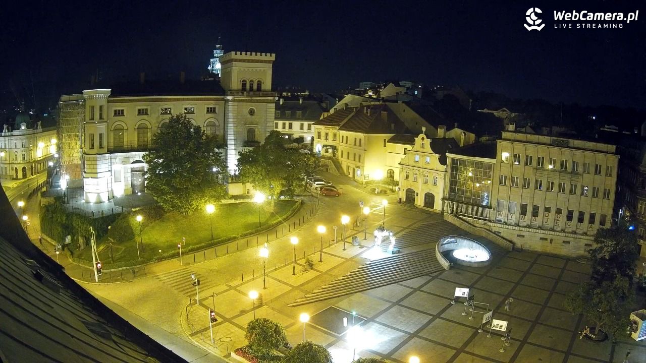 Bielsko-Biała - Plac Bolesława Chrobrego - 30 lipiec 2026, 22:27