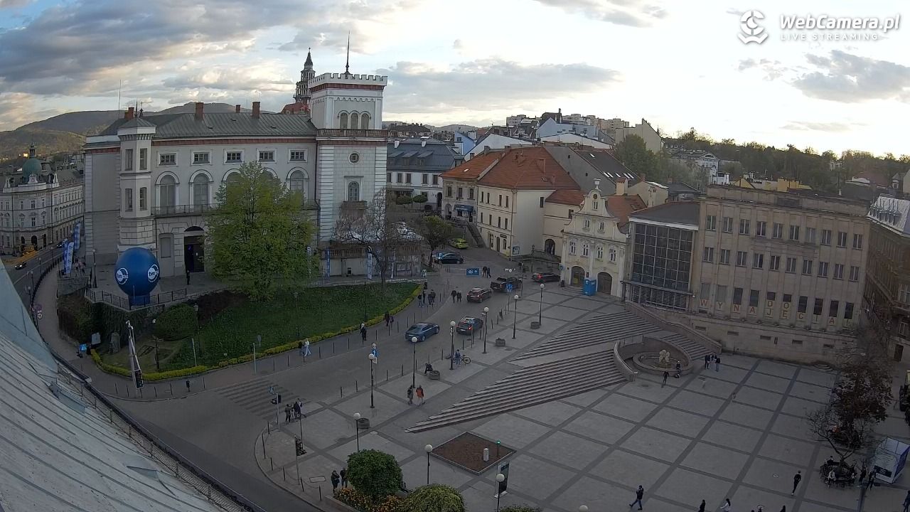 Bielsko-Biała - Plac Bolesława Chrobrego - 01 maj 2026, 19:17
