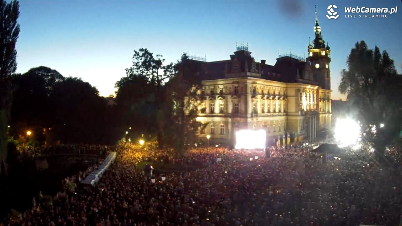 Bielsko-Biała Plac Ratuszowy - NOWOŚĆ - 29 sierpień 2026, 20:12