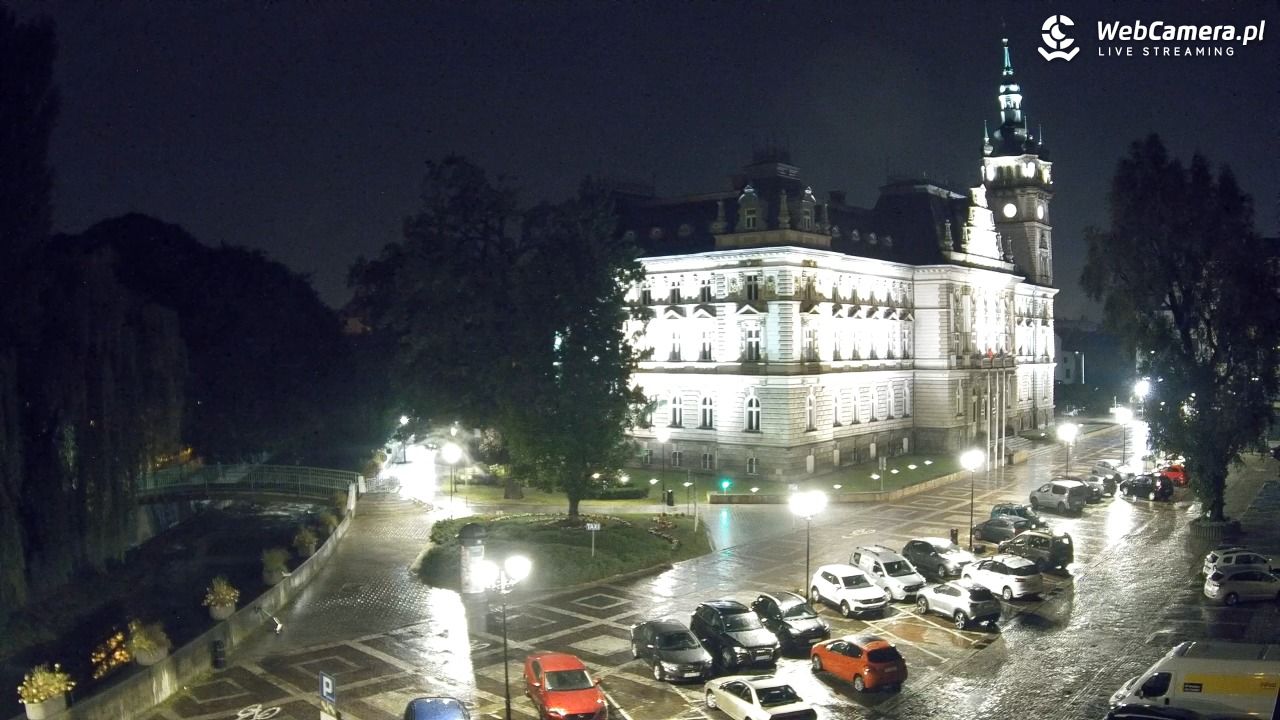 Bielsko-Biała Plac Ratuszowy - NOWOŚĆ - 30 sierpień 2025, 22:36
