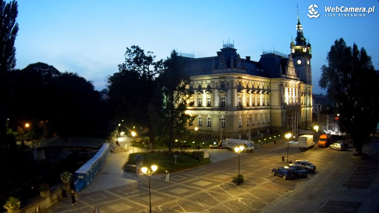 Bielsko-Biała Plac Ratuszowy - NOWOŚĆ - 28 sierpień 2026, 20:06