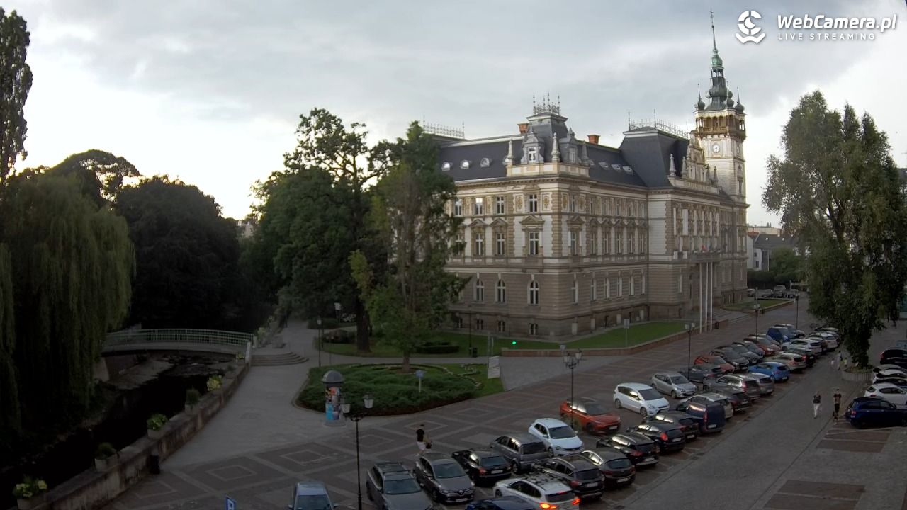 Bielsko-Biała Plac Ratuszowy - NOWOŚĆ - 13 lipiec 2026, 18:42