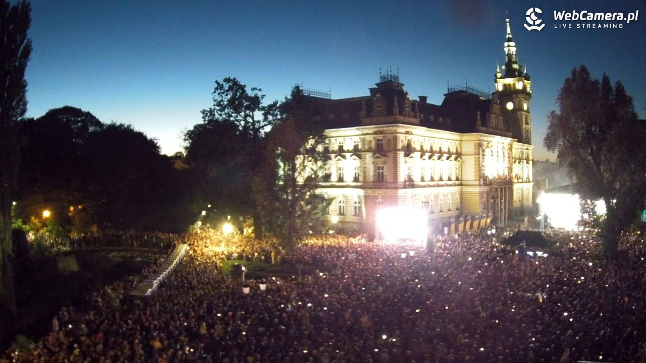 Bielsko-Biała Plac Ratuszowy - NOWOŚĆ - 29 sierpień 2026, 20:27