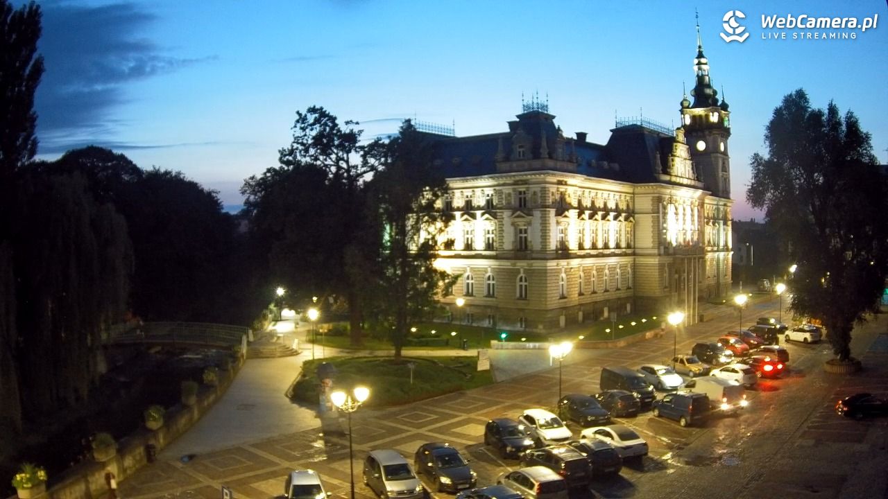 Bielsko-Biała Plac Ratuszowy - NOWOŚĆ - 13 lipiec 2026, 21:34