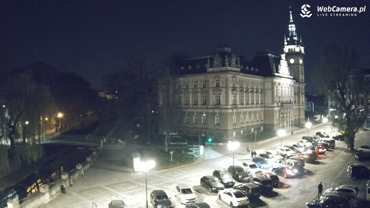 Bielsko-Biała Plac Ratuszowy - NOWOŚĆ - 13 kwiecień 2026, 22:18