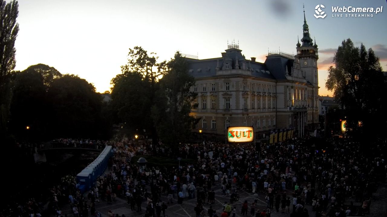 Bielsko-Biała Plac Ratuszowy - NOWOŚĆ - 29 sierpień 2026, 19:42