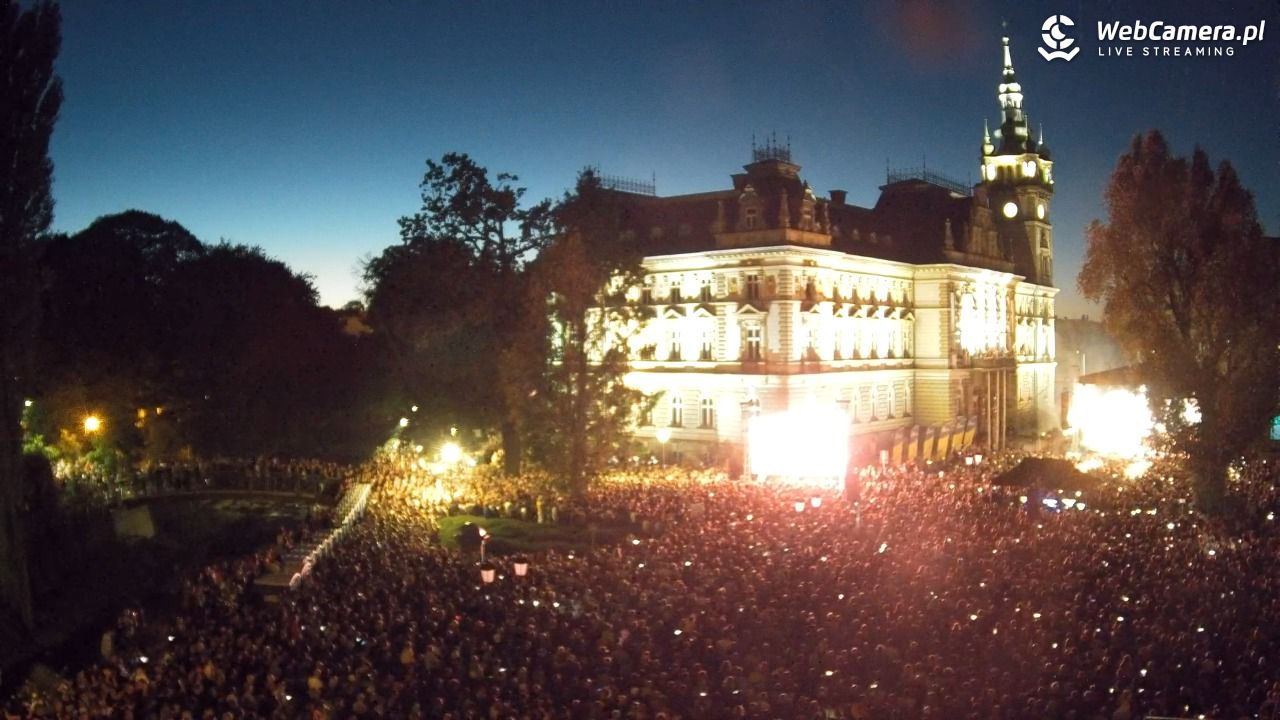 Bielsko-Biała Plac Ratuszowy - NOWOŚĆ - 29 sierpień 2026, 20:32