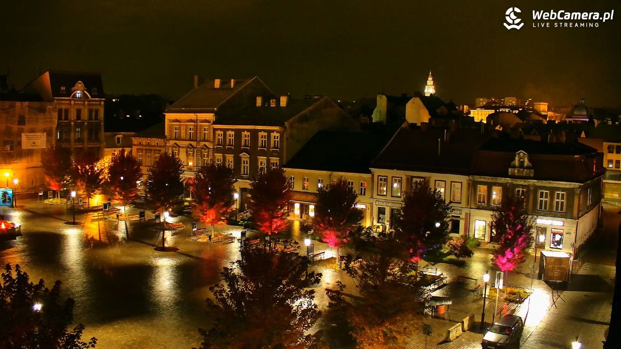 Bielsko-Biała Plac Wojska Polskiego NOWOŚĆ - 14 październik 2025, 20:53