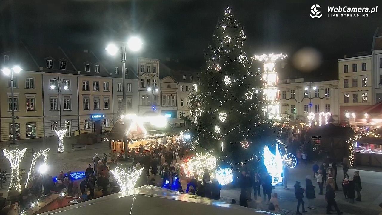 Bydgoszcz - widok na Rynek - 21 grudzień 2025, 16:31
