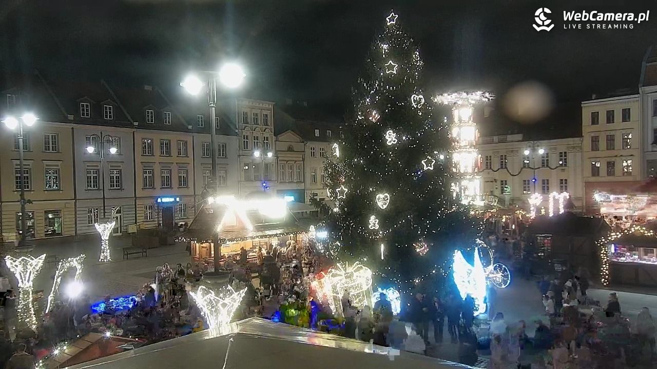Bydgoszcz - widok na Rynek - 21 grudzień 2025, 16:31