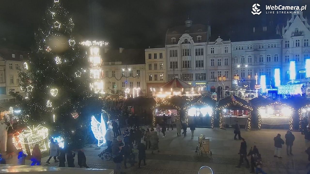 Bydgoszcz - widok na Rynek - 21 grudzień 2025, 16:52