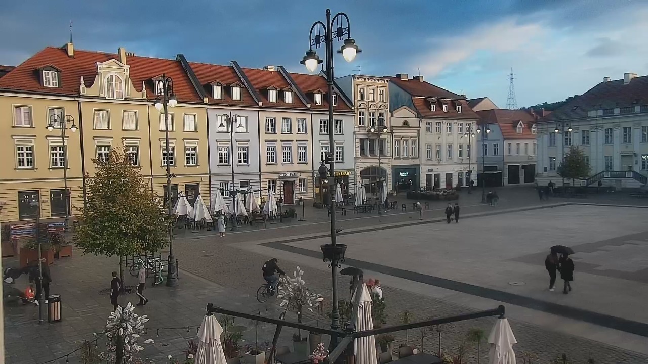 Bydgoszcz - widok na Rynek - 14 październik 2026, 15:30